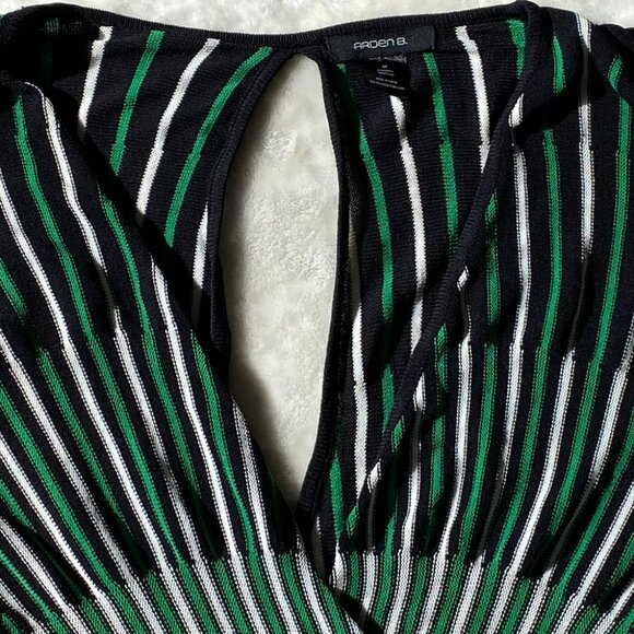 Arden B Striped Knit Cutout Top Green White Black Size M Y2K - Picture 12 of 14